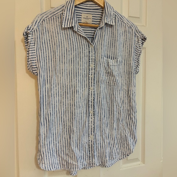 American Eagle Casual Comfy Navy/White Stripe Button Down Button Up (S) - Picture 3 of 5